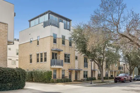 $675,000 | 5708 La Vista Drive, Dallas, TX 75206