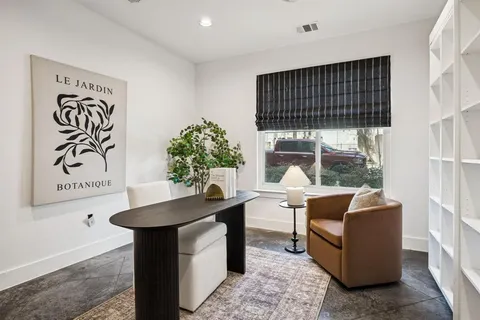 $675,000 | 5708 La Vista Drive, Dallas, TX 75206