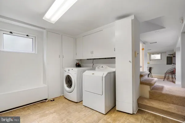 $4,200 | 111 Falls Avenue, Falls Church, VA 22046