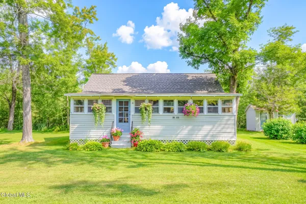 $399,000 | 10 Dunning Road, Ballston Spa, NY 12020
