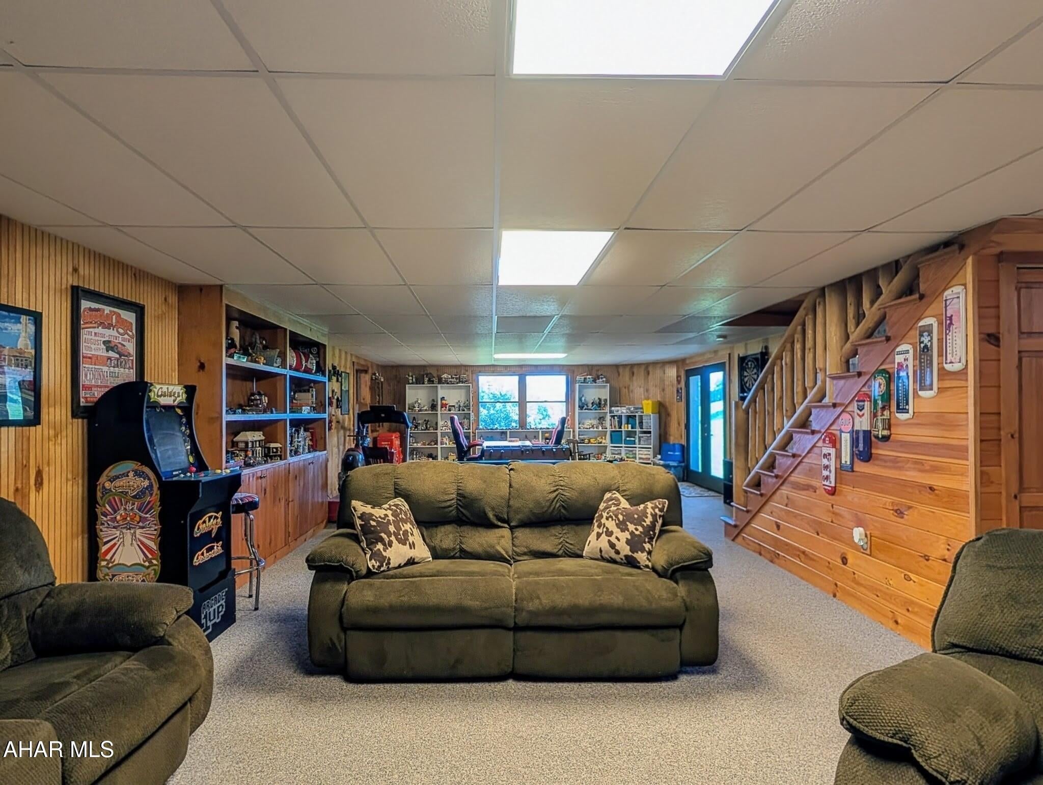 1077 Queen Road Claysburg, PA 16625 - Photo 65 of 136 Gallery Image 65