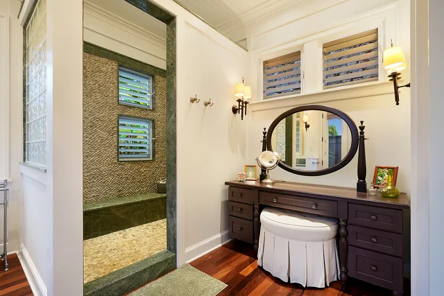 a view of a hallway with washer and dryer