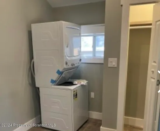 $1,350 | 124 1st Street, Tunkhannock, PA 18657