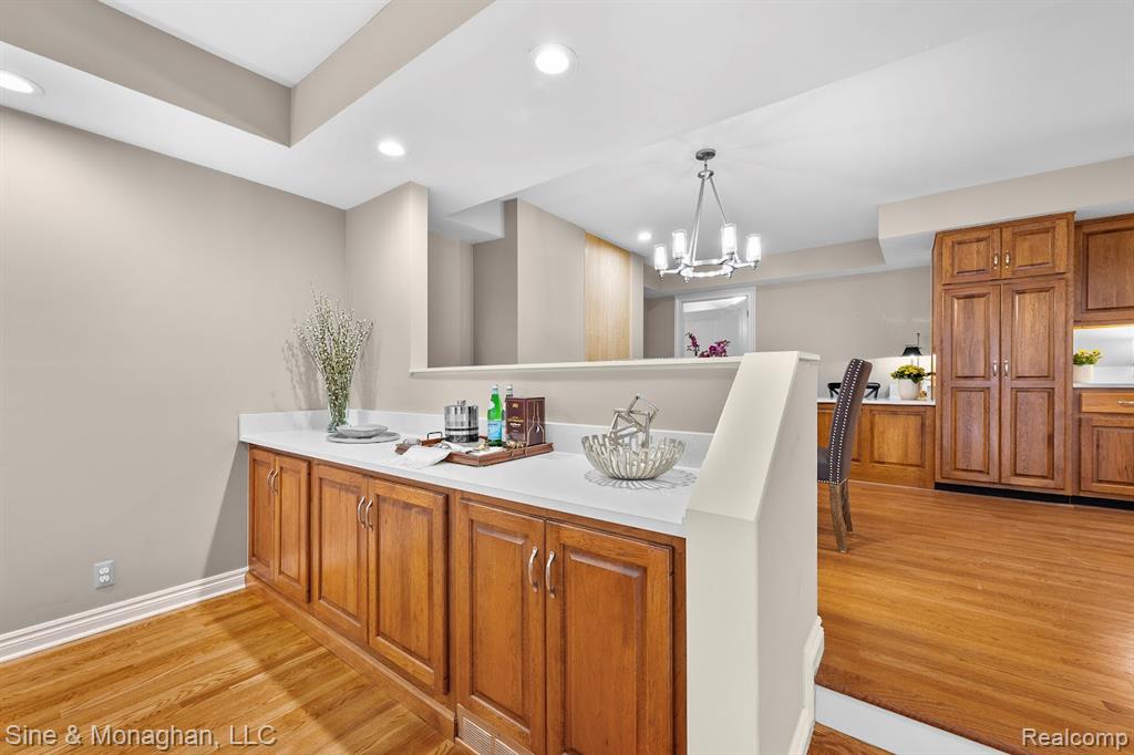 210 Mead Road Rochester Hills, MI 48306 - Photo 17 of 56