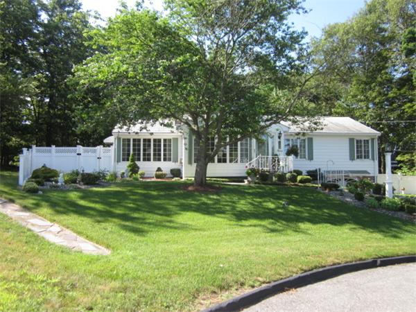 9 Burton Road Burlington, MA 01803 - Photo 1 of 30 Gallery Image 1