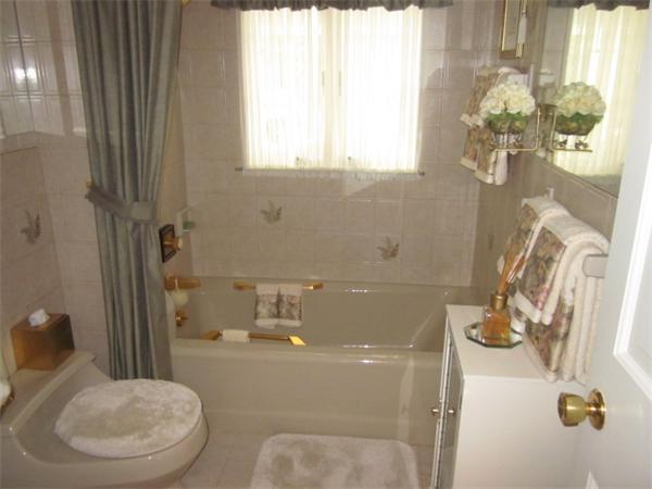 9 Burton Road Burlington, MA 01803 - Photo 23 of 30 Gallery Image 23