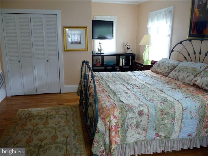 115 Edgewood Road Ardmore, PA 19003 - Photo 14 of 25 Bedroom - Main