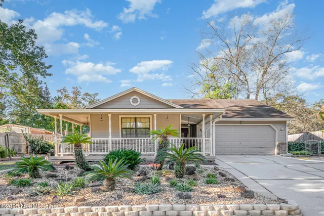 $275,000 | 790 Hickory Hill Drive, Jacksonville, FL 32221