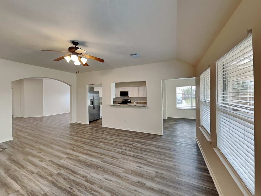 21742 Texian Court Spring, TX 77388 - Photo 4 of 16