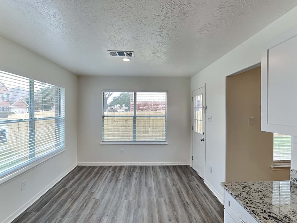 21742 Texian Court Spring, TX 77388 - Photo 6 of 16