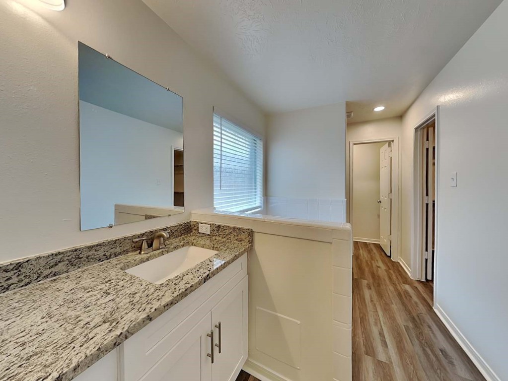 21742 Texian Court Spring, TX 77388 - Photo 10 of 16