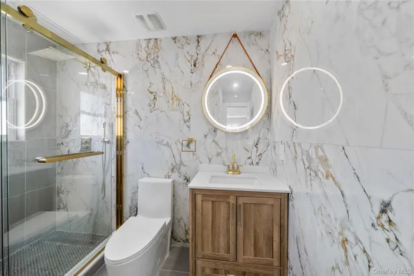 $4,400 | 219-16 141st Avenue, Unit 2 | Laurelton