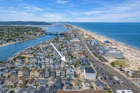 $889,000 | 6 Beach Street, Sea Bright, NJ 07760