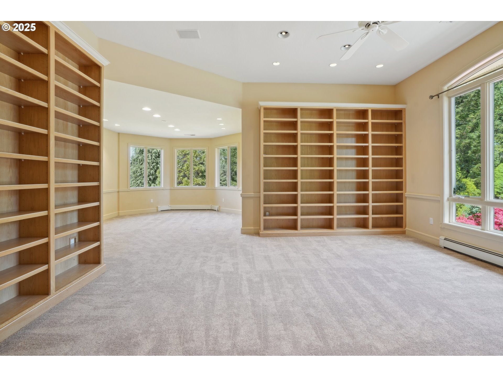 24925 Southwest Ladd Hill Road Sherwood, OR 97140 - Photo 14 of 48 Gallery Image 14