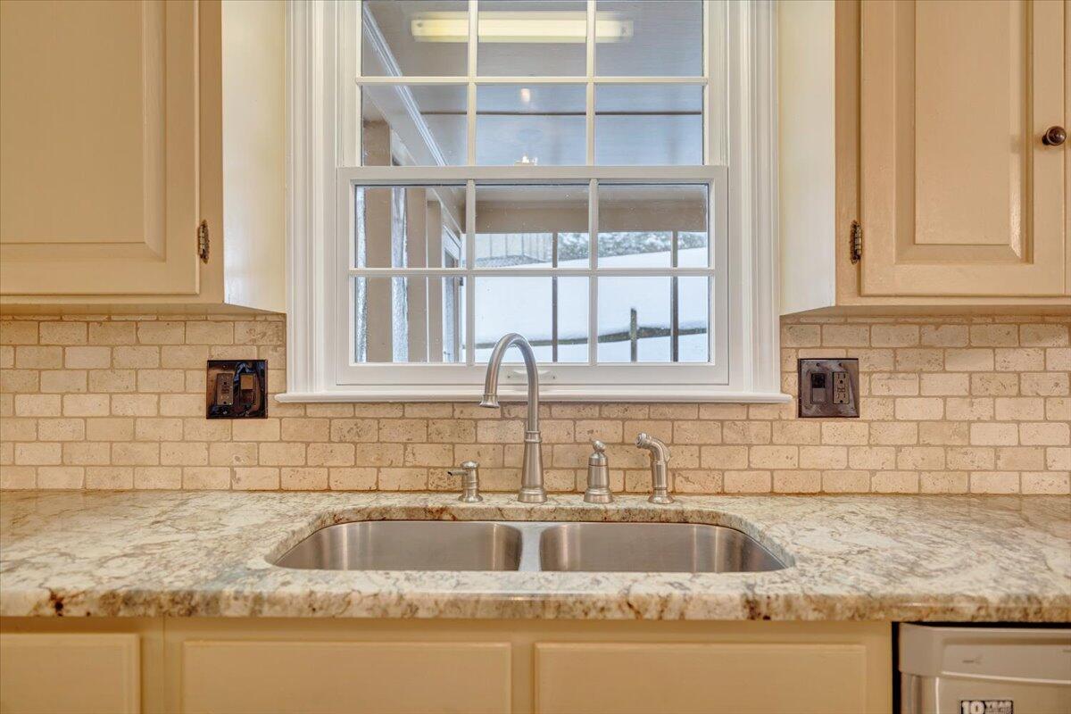 5139 Remington Road Roanoke, VA 24018 - Photo 20 of 95 020-MIB02014