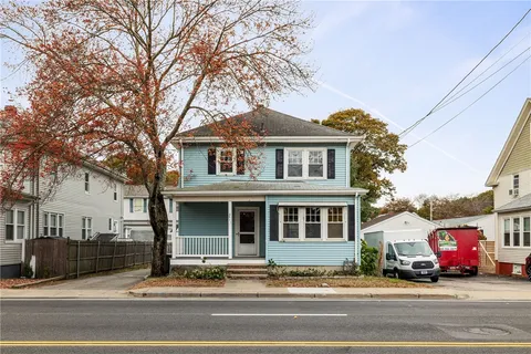 $369,000 | 845 Warwick Avenue, Warwick, RI 02888