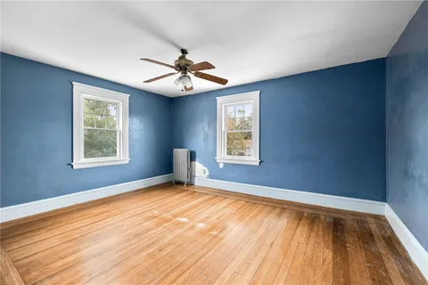 $369,000 | 845 Warwick Avenue, Warwick, RI 02888