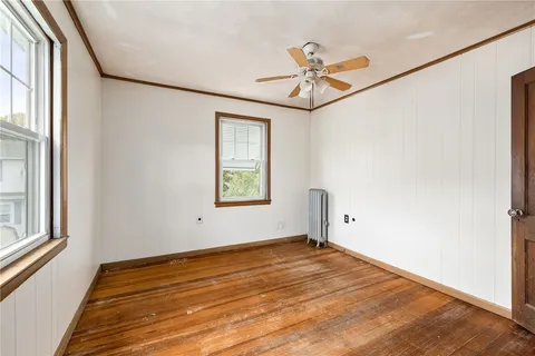 $369,000 | 845 Warwick Avenue, Warwick, RI 02888