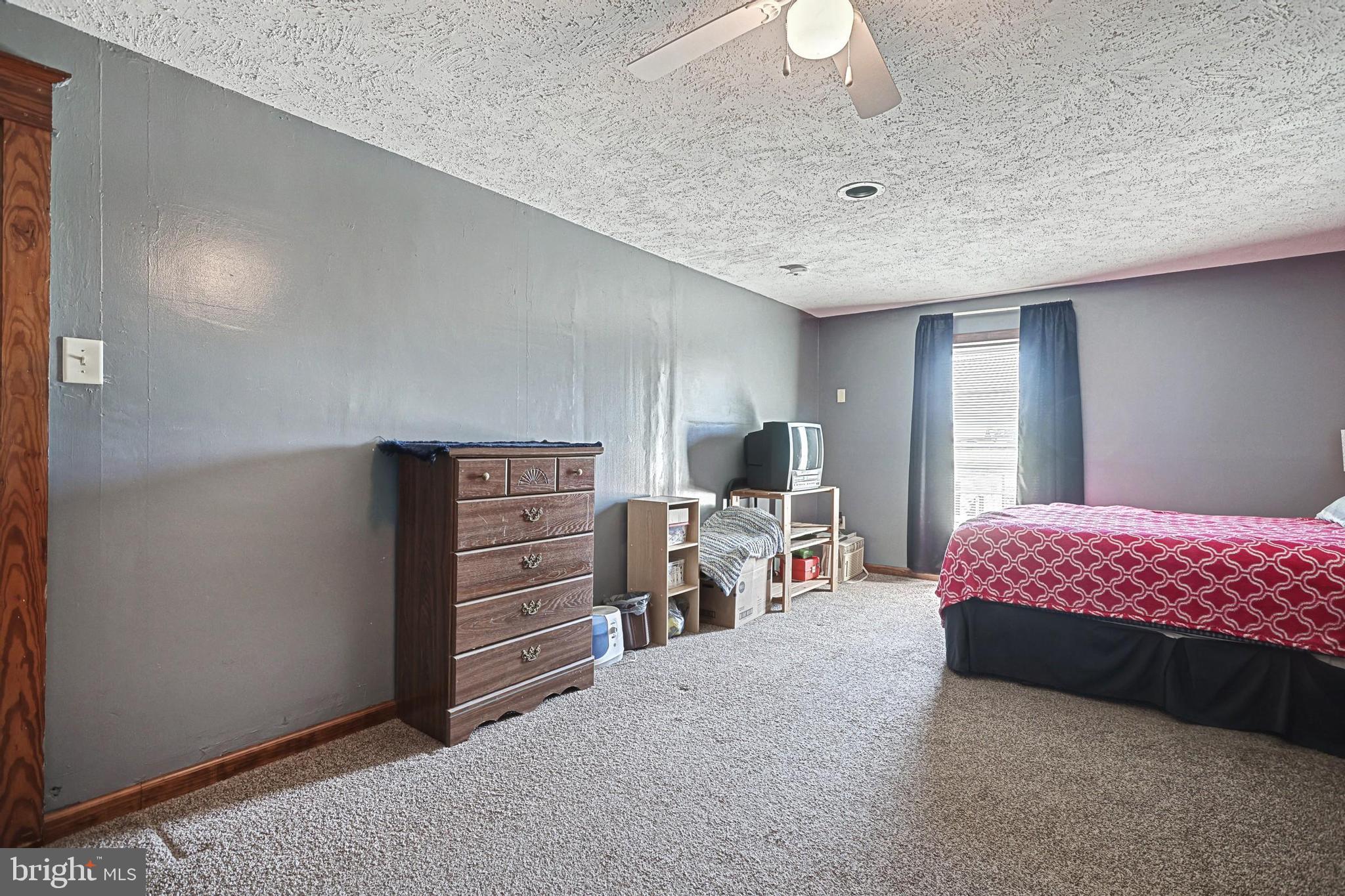 5757 Hanover Road Hanover, PA 17331 - Photo 17 of 31 Gallery Image 17