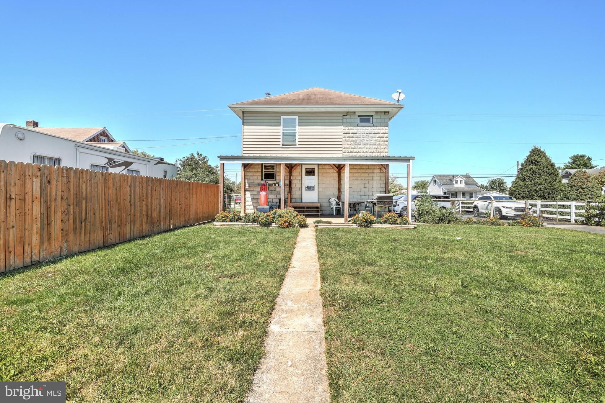 5757 Hanover Road Hanover, PA 17331 - Photo 26 of 31 Fenced in backyard