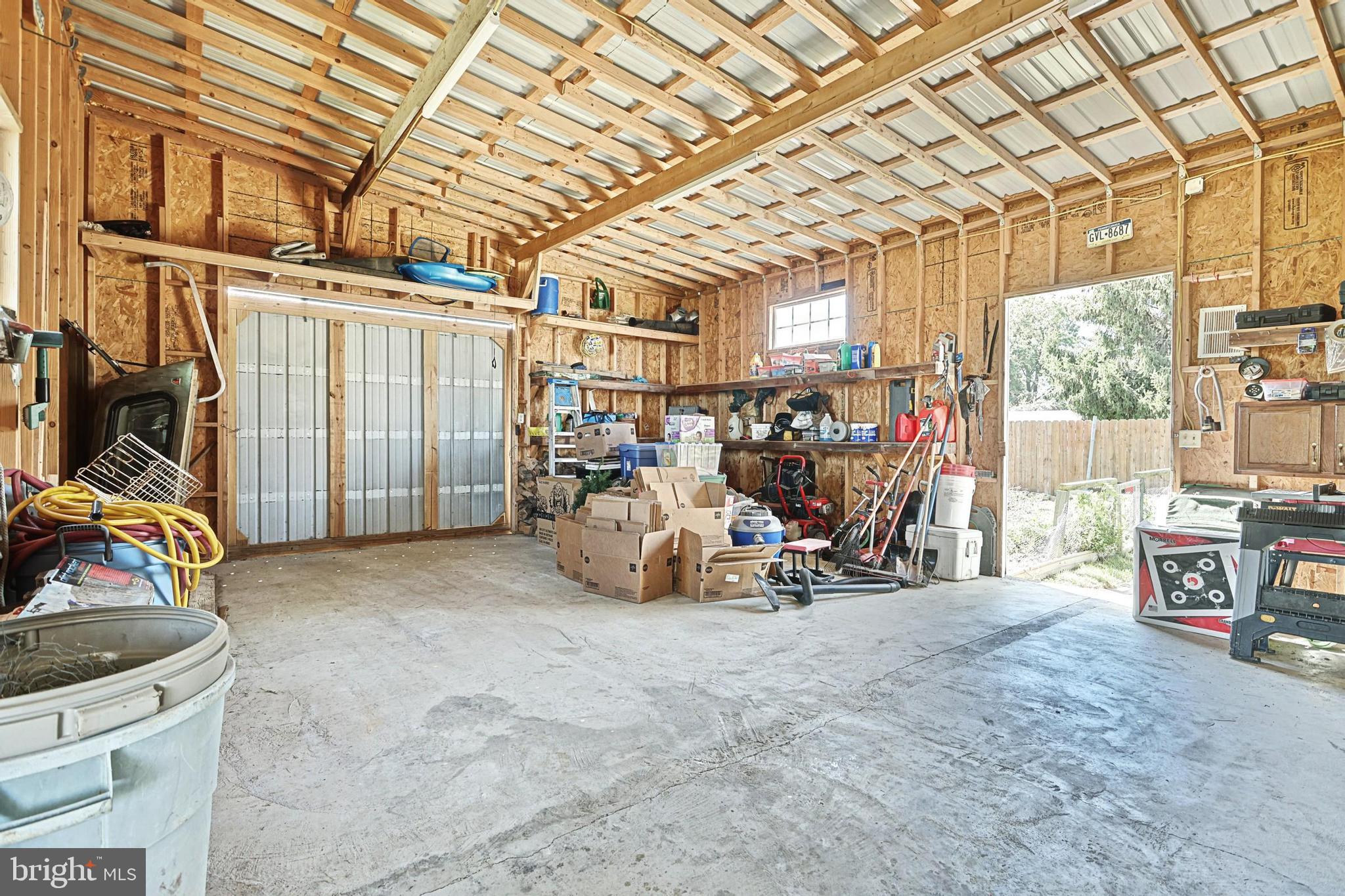 5757 Hanover Road Hanover, PA 17331 - Photo 30 of 31 Shop & garage with electric, 20‘10“x28'6"