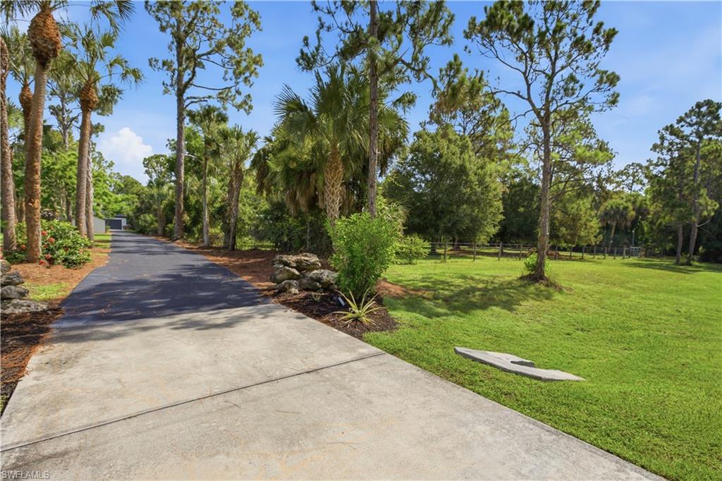829 16th Avenue Southwest Naples, FL 34117 - Photo 15 of 36