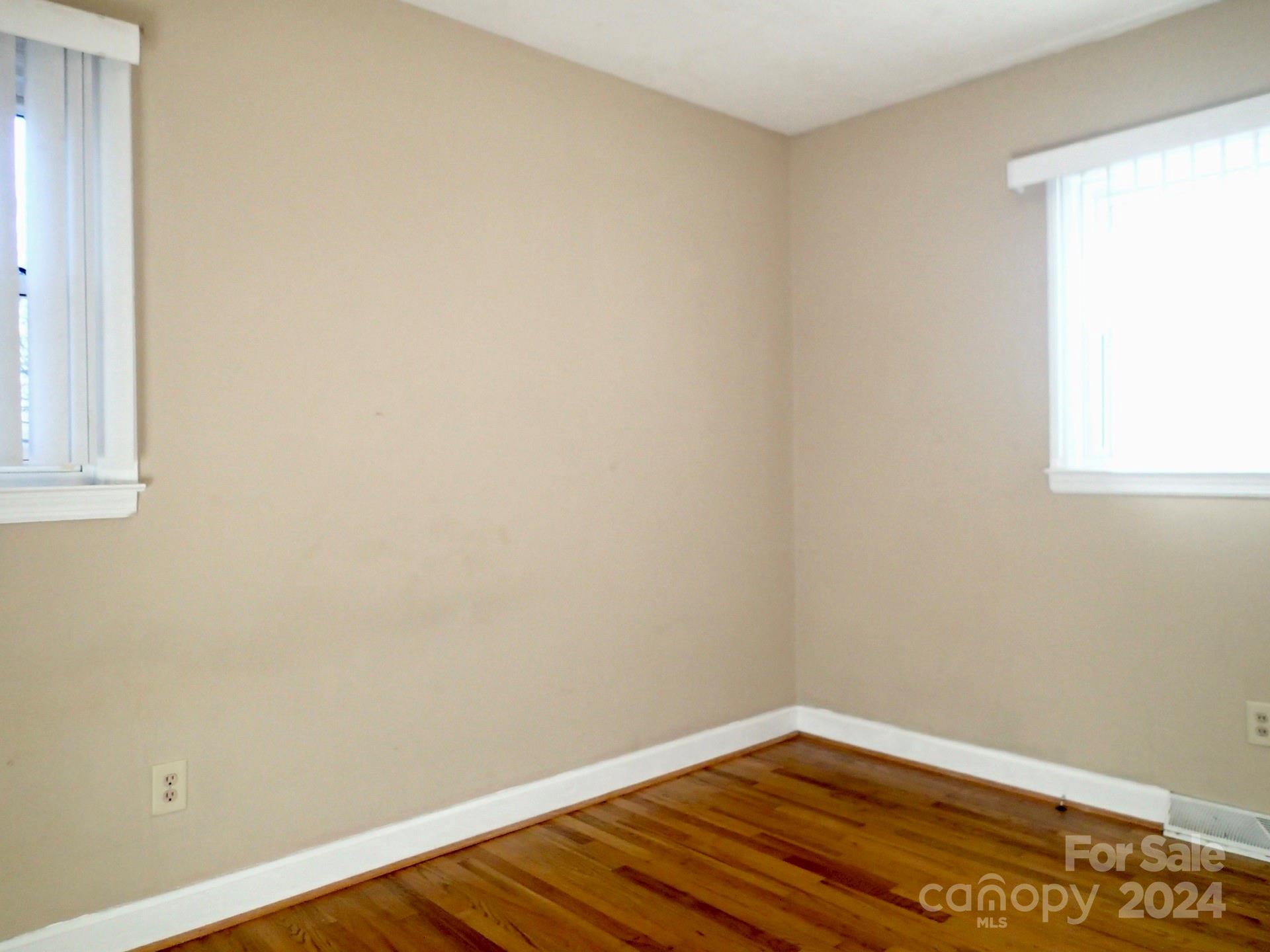 158 Crestview Street Rutherfordton, NC 28139 - Photo 16 of 34 a view of room with window