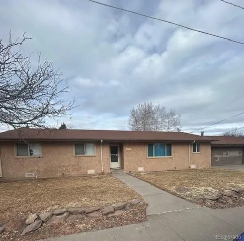 $305,000 | 2209 Clark Street, Alamosa, CO 81101