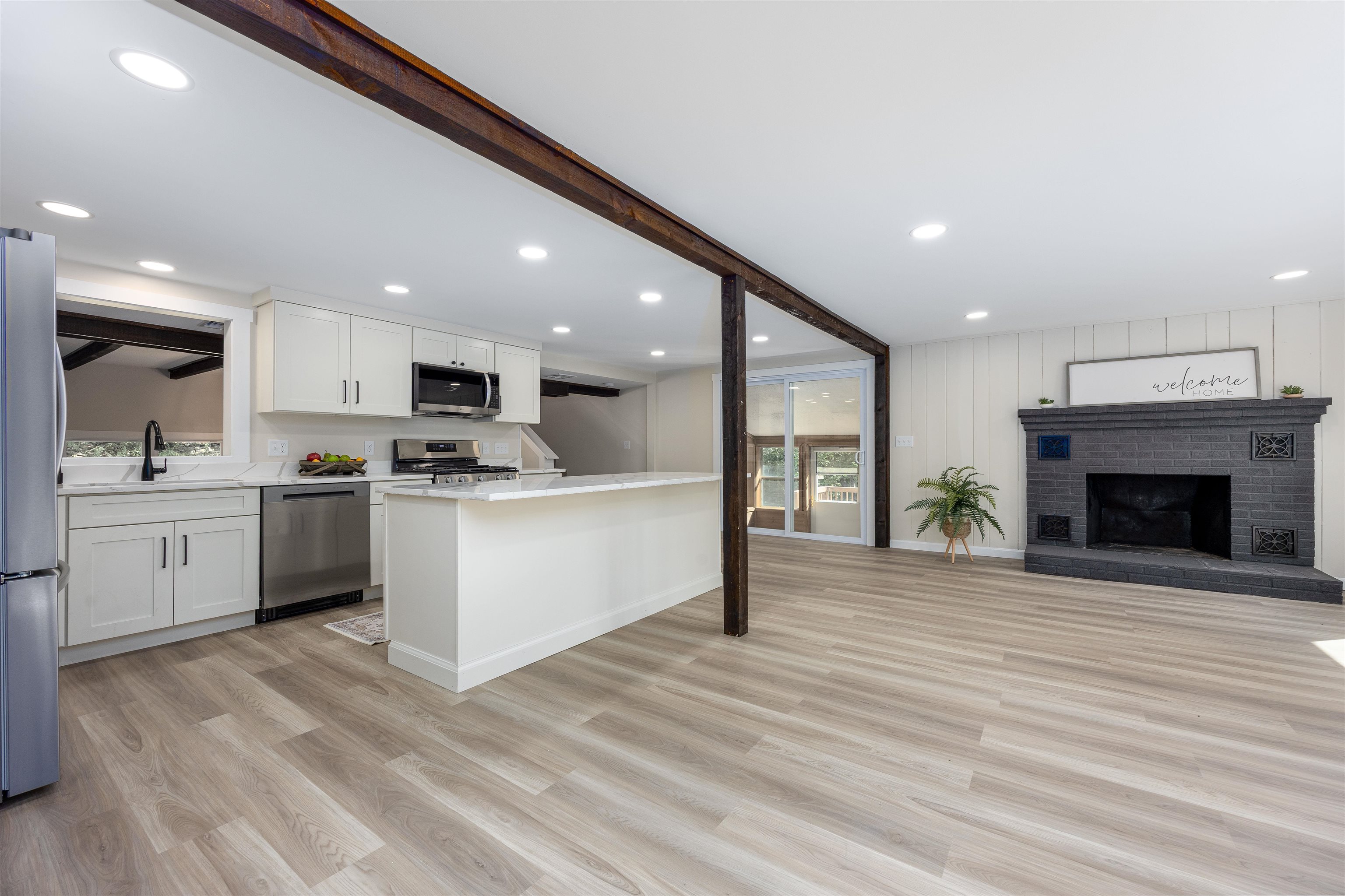 20 Crockett Road Laconia, NH 03246 - Photo 13 of 39