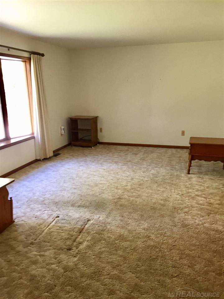 7200 Aitken Road Lexington, MI 48450 - Photo 9 of 27 50010961-8.JPG