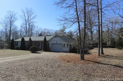 121 Holly Road Williamsburg, VA 23185 - Photo 44 of 44 Gallery Image 44