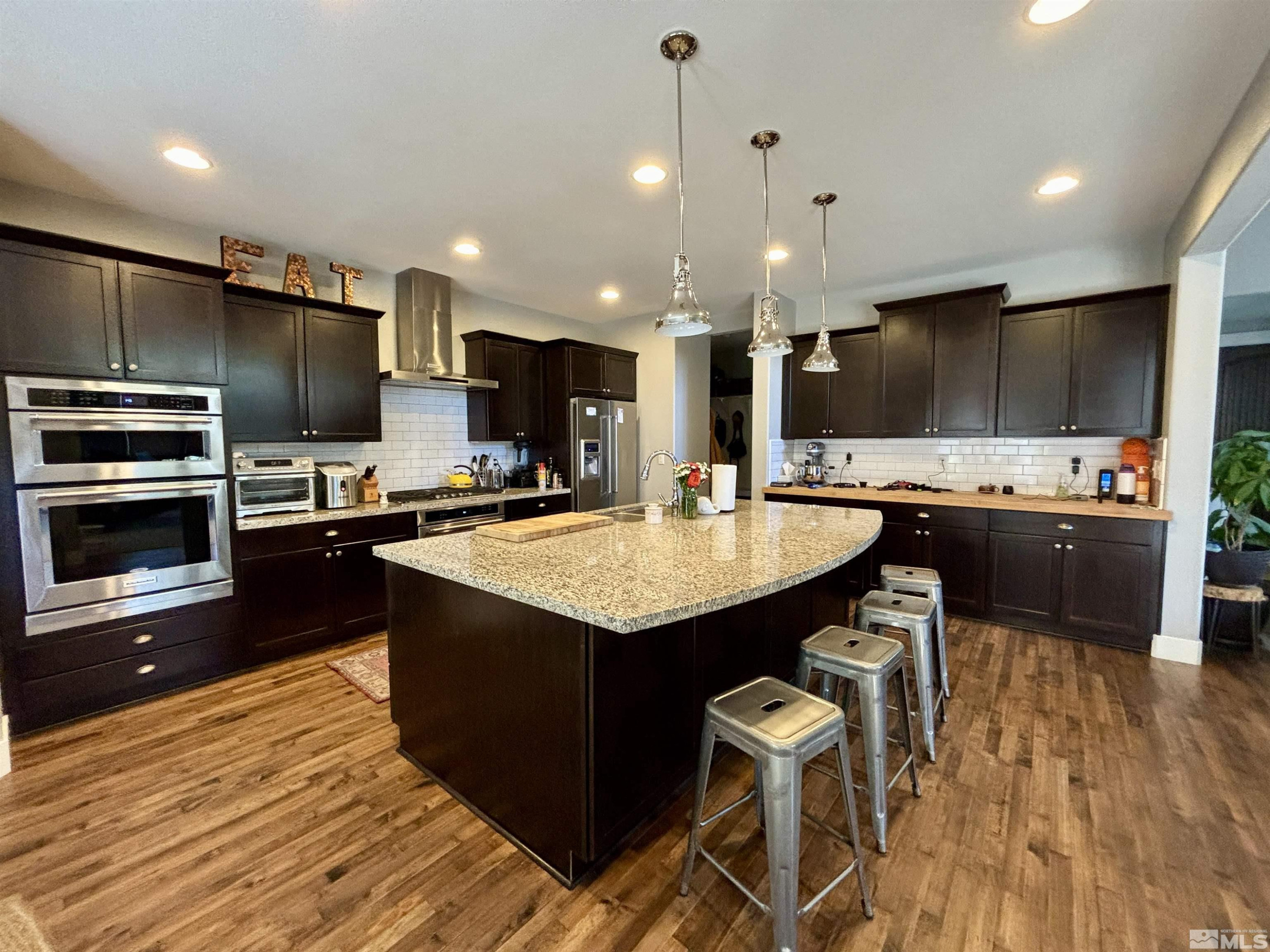 6140 Philoree Lane Reno, NV 89511 - Photo 8 of 35 Photo 8