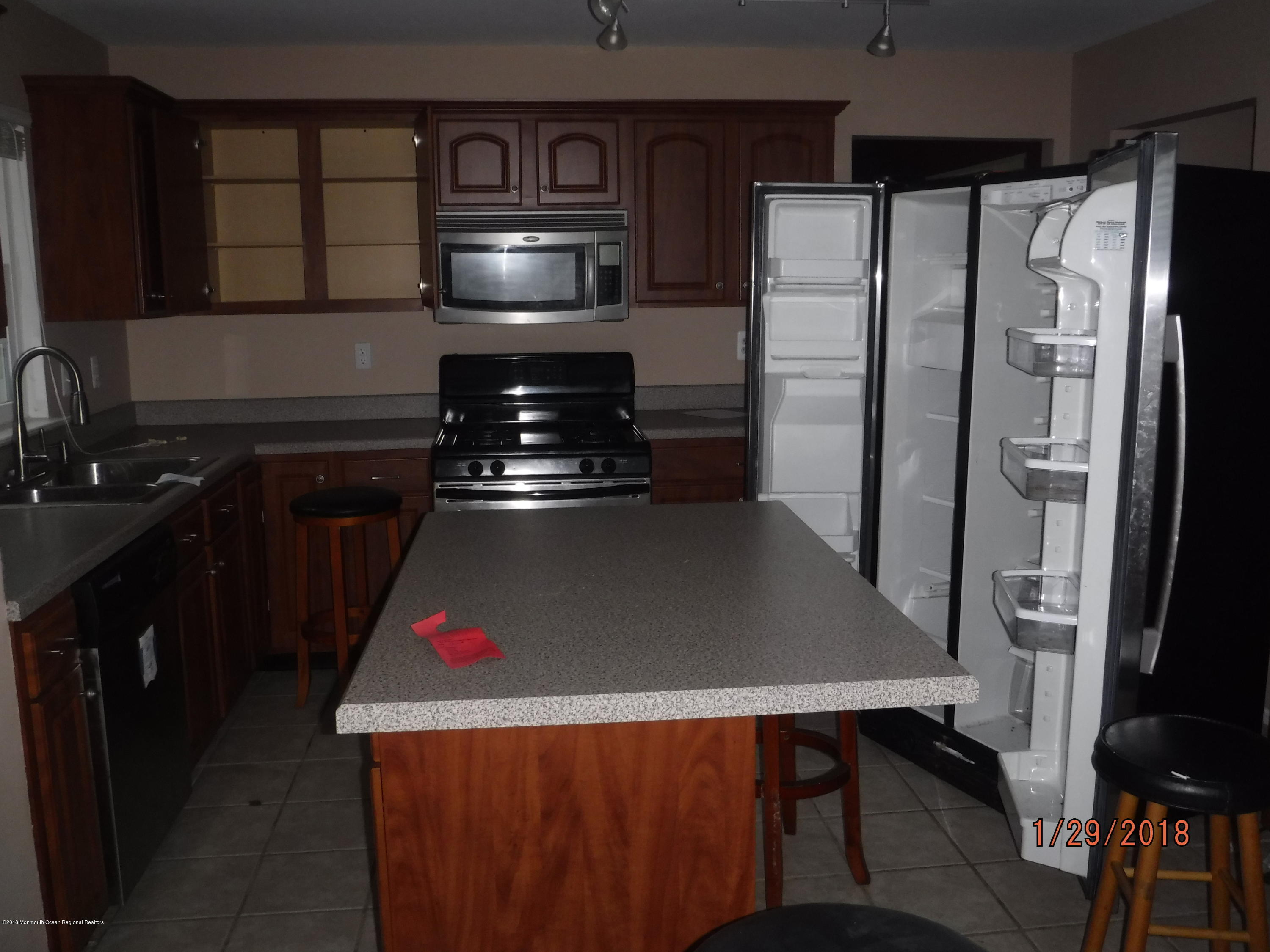 13 Sandy Point Drive Brick, NJ 08723 - Photo 4 of 14 kitchen