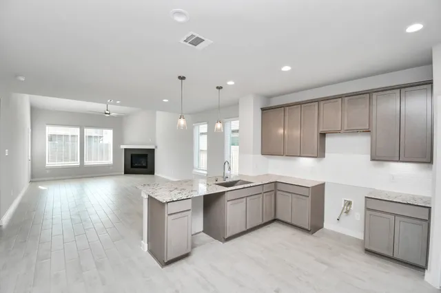 $371,990 | 14606 Surfbird Lane, Houston, TX 77049