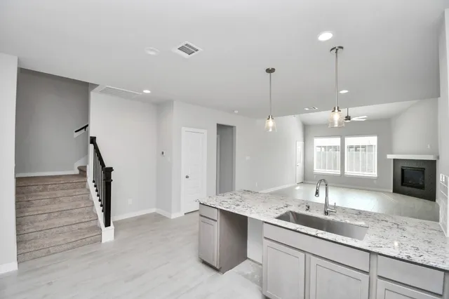 $371,990 | 14606 Surfbird Lane, Houston, TX 77049