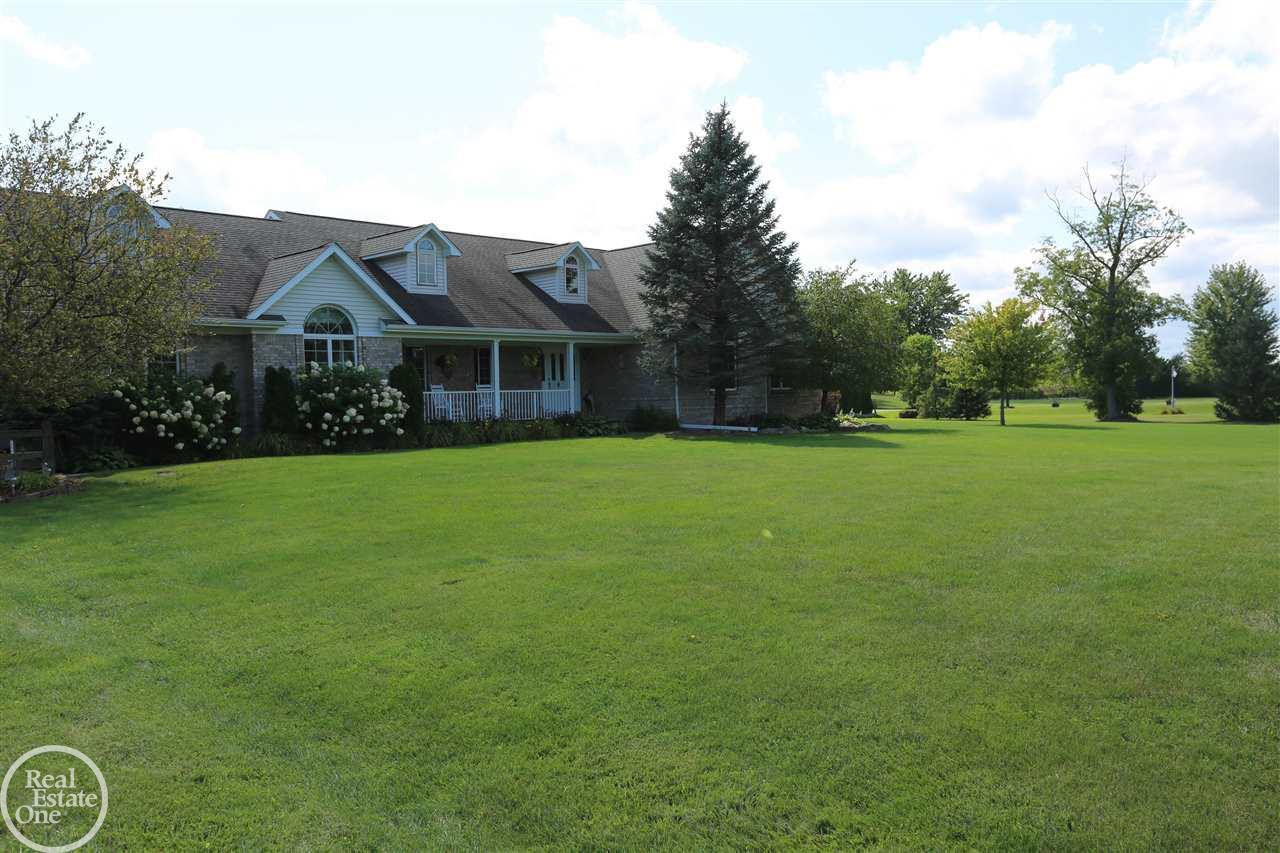 5955 Newman Road St. Clair, MI 48079 - Photo 3 of 48 31340027-2.JPG