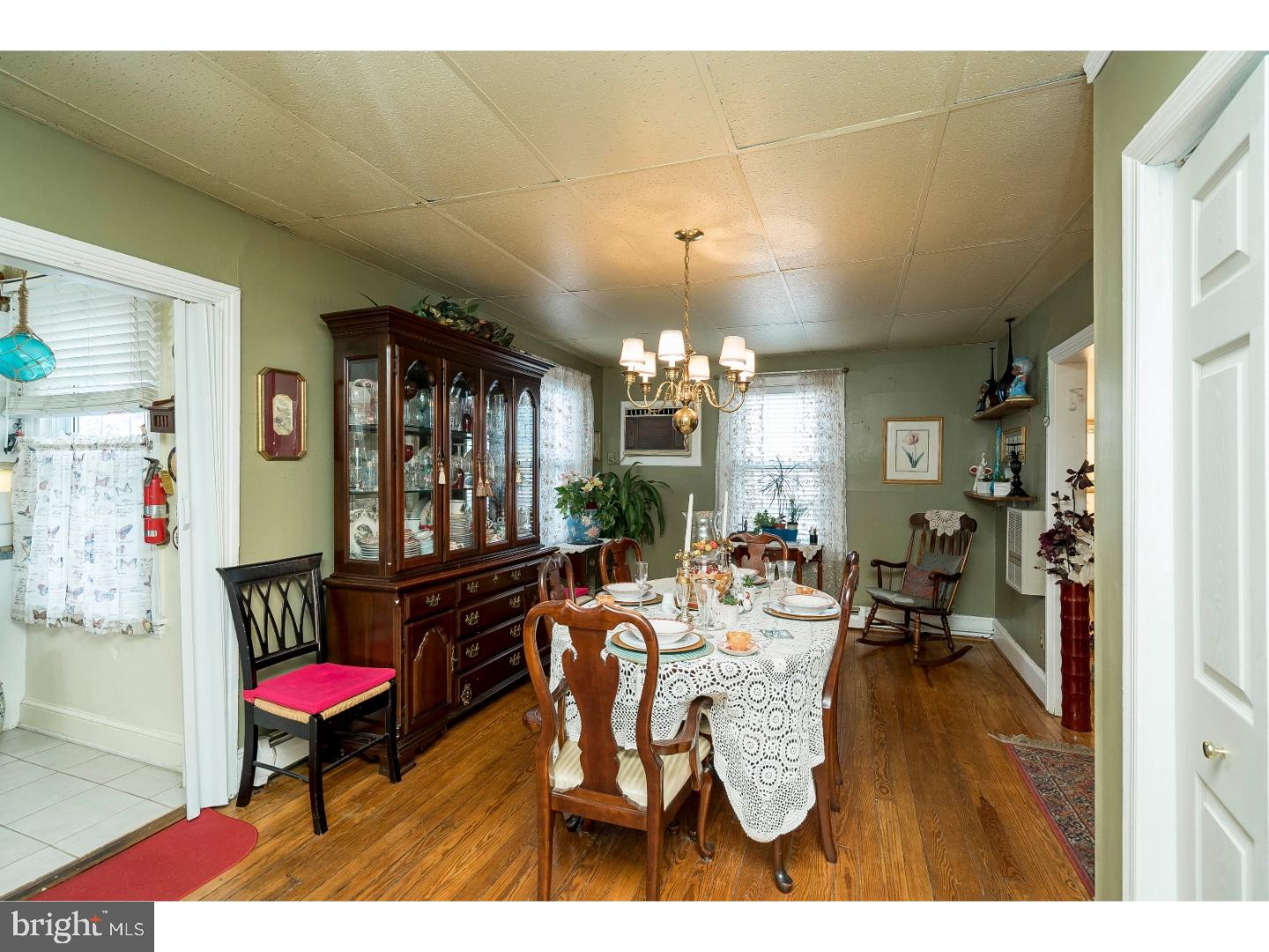 976 Upper Gulph Road Wayne, PA 19087 - Photo 12 of 25 Dining Room