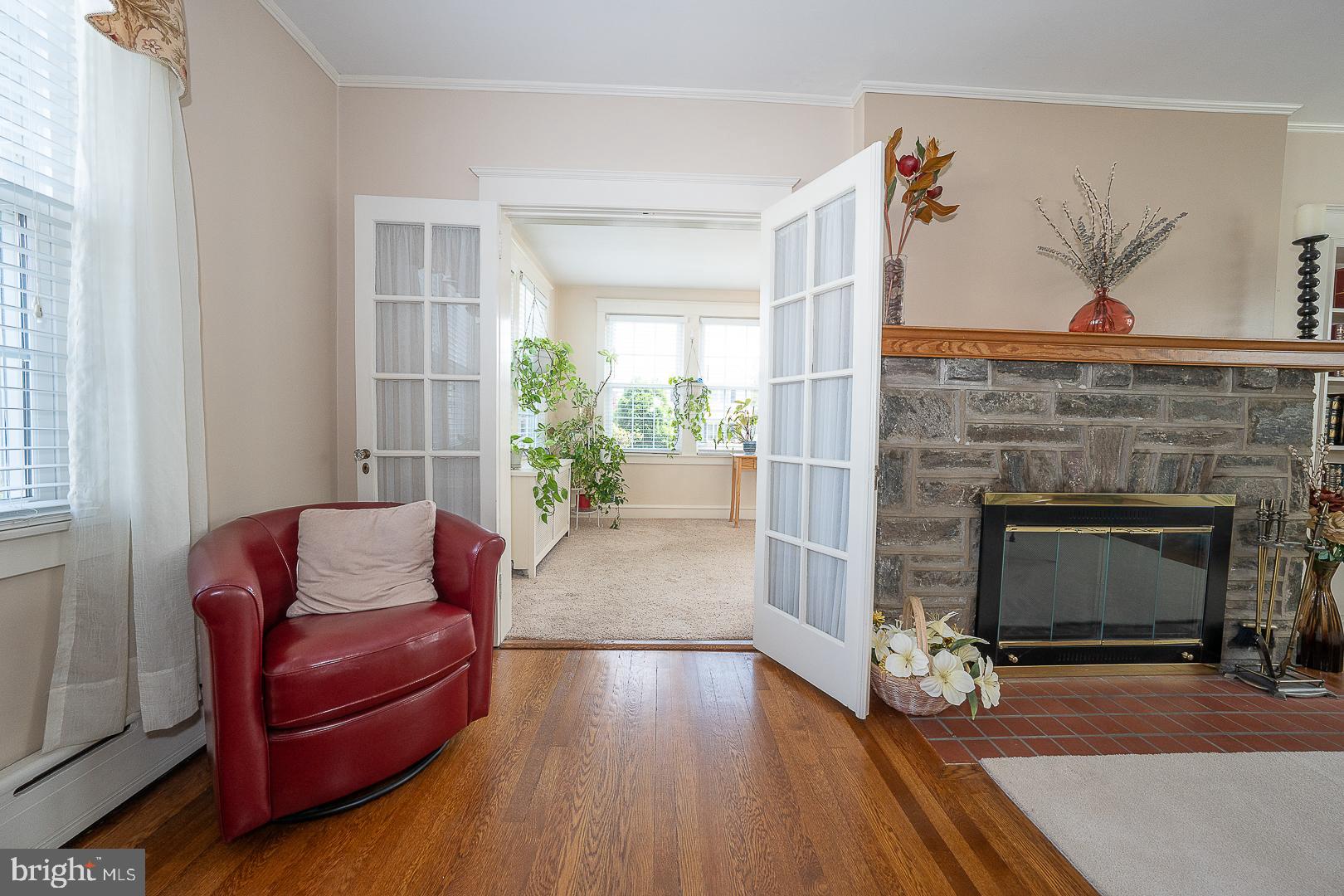 470 Gainsboro Road Drexel Hill, PA 19026 - Photo 13 of 60