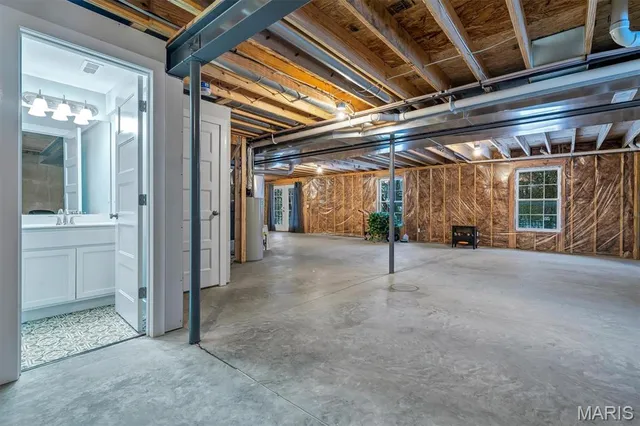 $449,900 | 408 Cass Drive, Troy, MO 63379