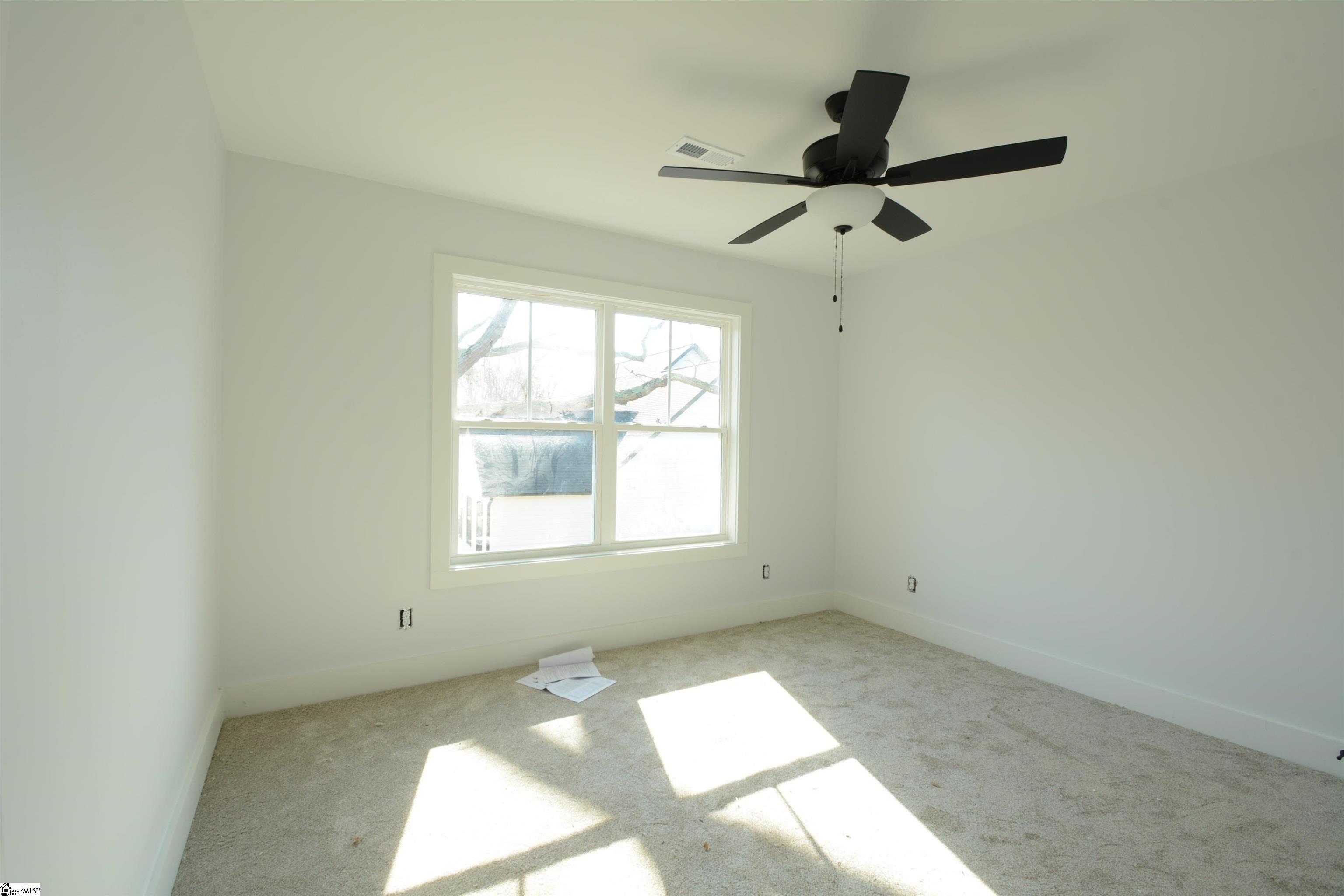1247 Owens Road Greer, SC 29651 - Photo 16 of 27