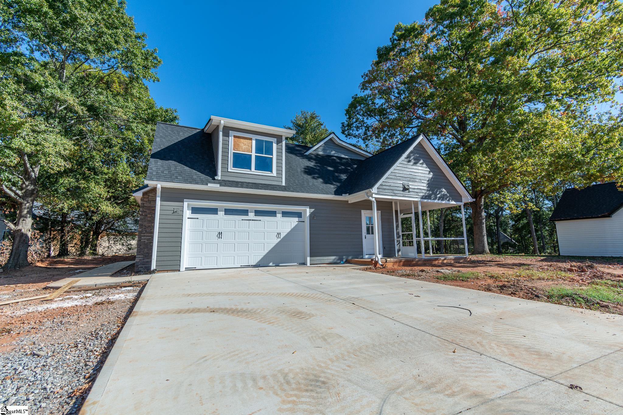 1247 Owens Road Greer, SC 29651 - Photo 21 of 27