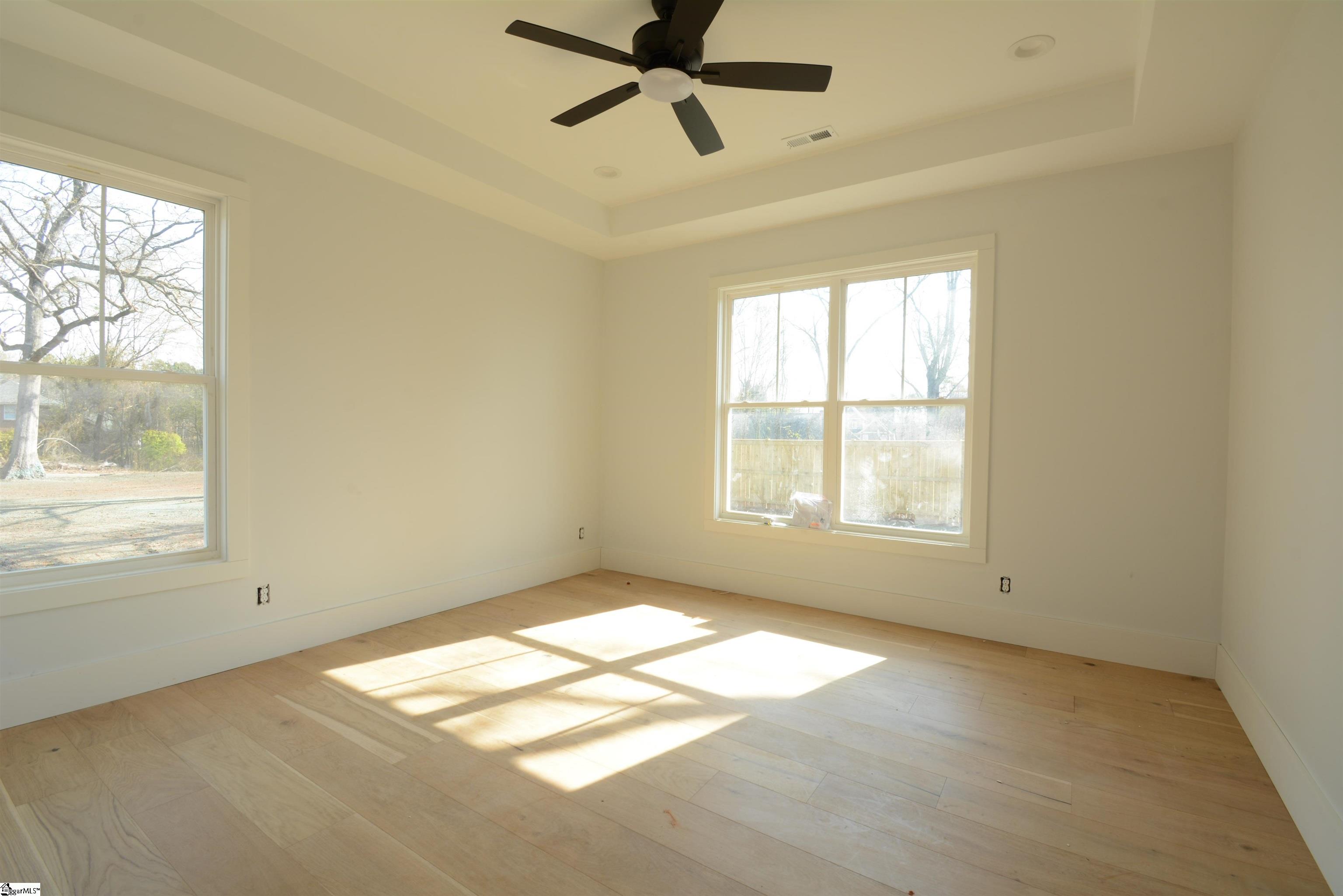 1247 Owens Road Greer, SC 29651 - Photo 8 of 27