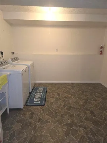 a view of utility room