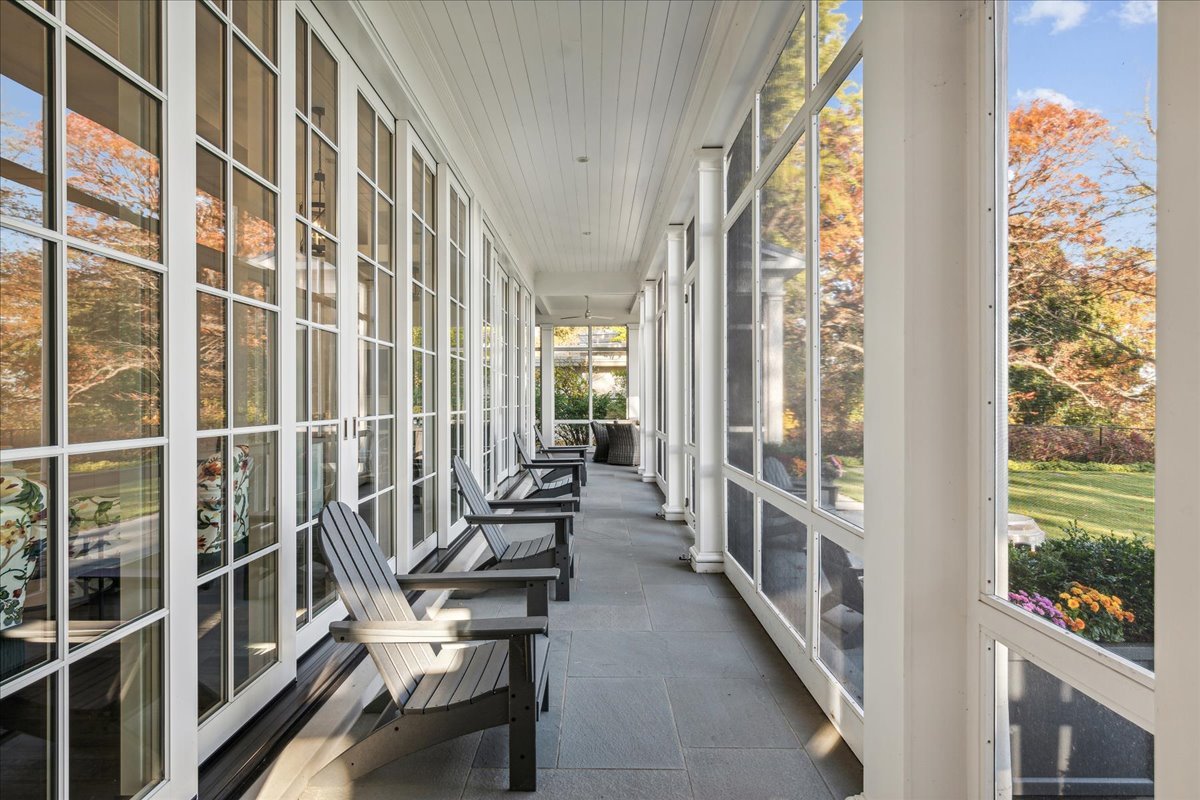 973 Sheridan Road Winnetka, IL 60093 - Photo 28 of 92