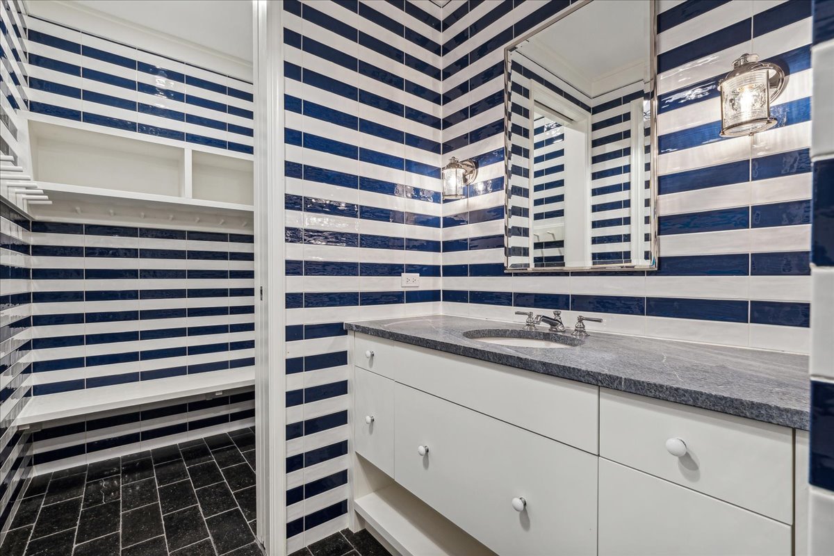 973 Sheridan Road Winnetka, IL 60093 - Photo 85 of 92