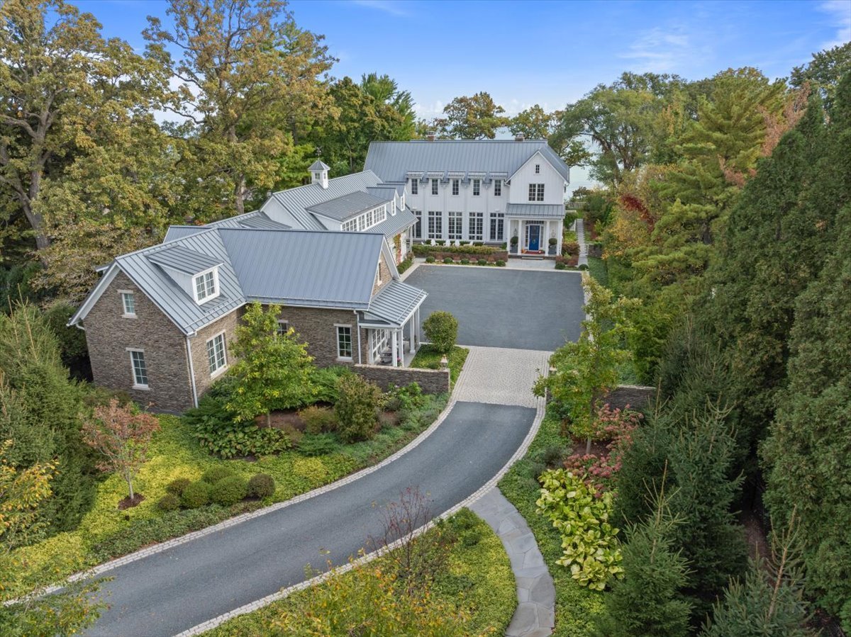 973 Sheridan Road Winnetka, IL 60093 - Photo 10 of 92