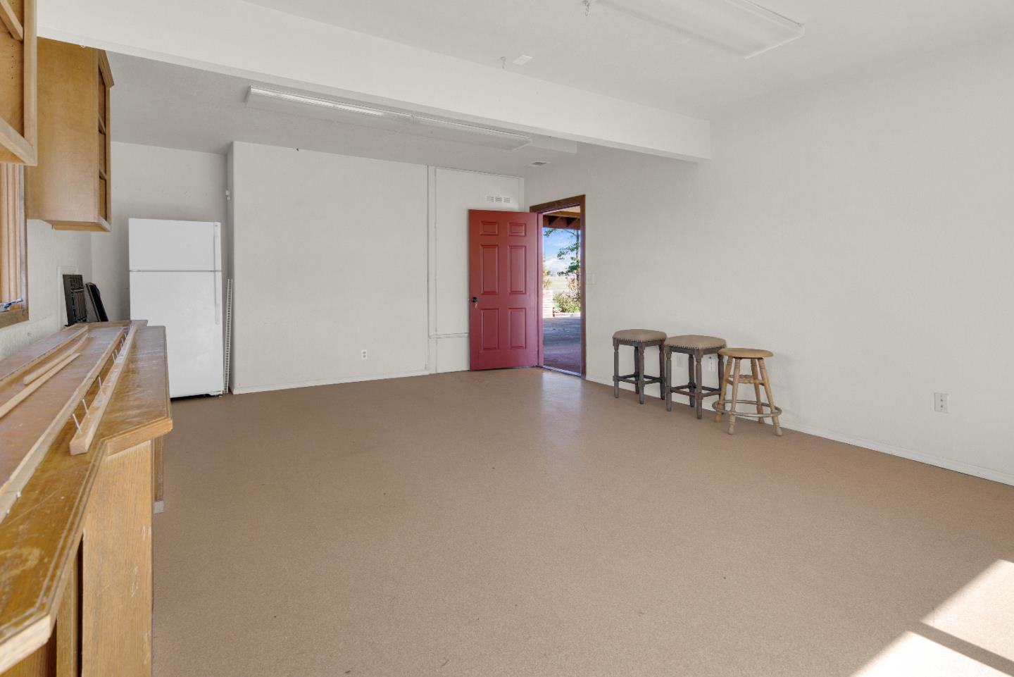 50145 Adobe Place Bradley, CA 93426 - Photo 25 of 39 a view of an empty room with window