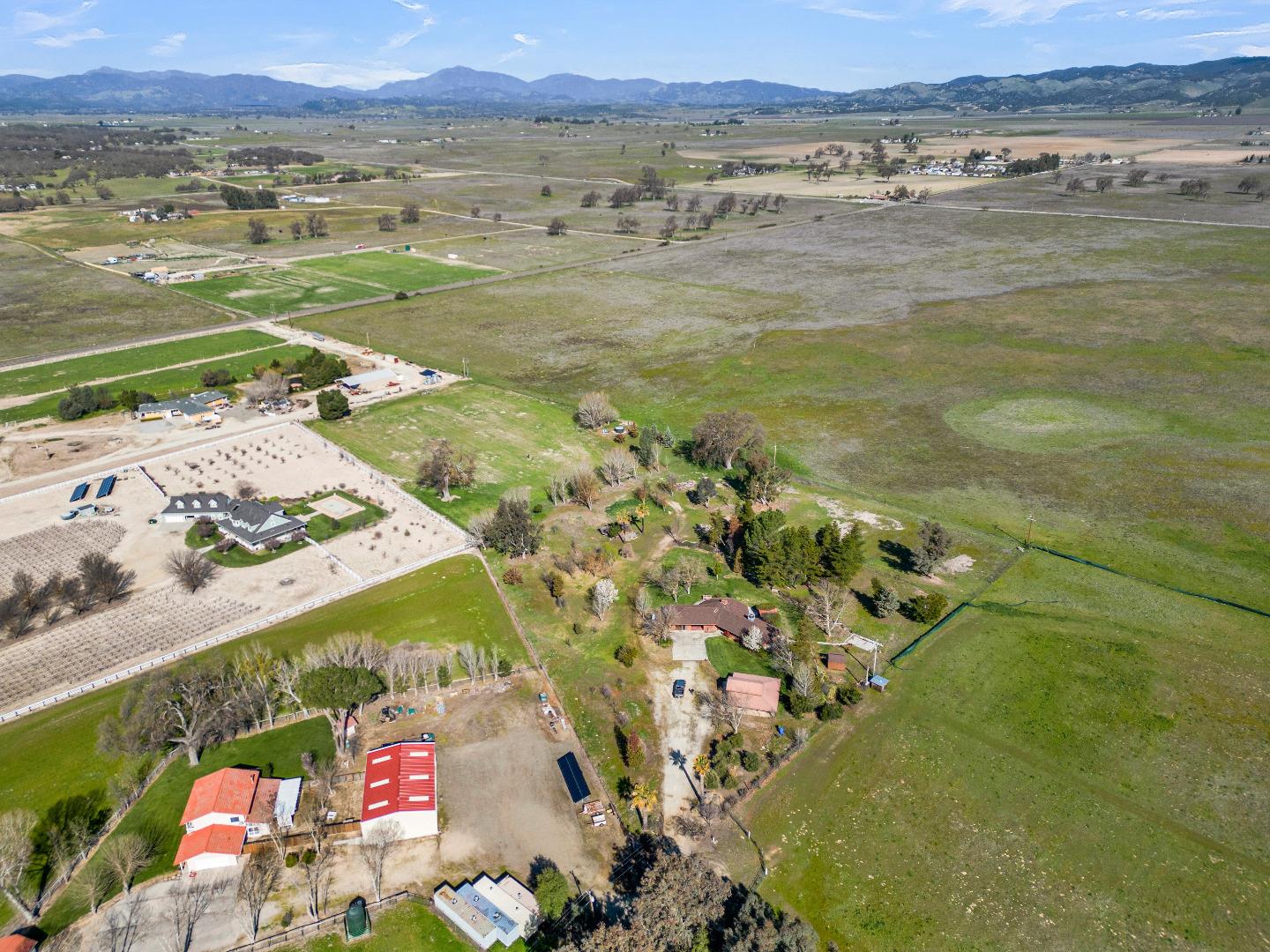 50145 Adobe Place Bradley, CA 93426 - Photo 38 of 39 a view of an ocean and a mountain