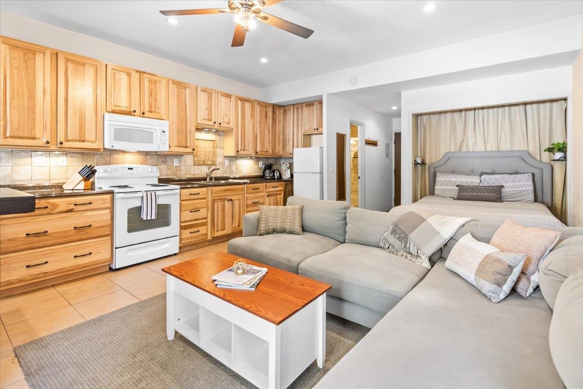 1300 Regency Way, Unit 92 Tahoe Vista, CA 96148 - Photo 4 of 23