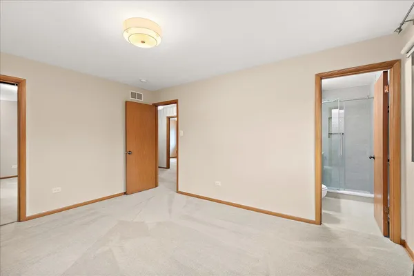 $3,300 | 7440 West Manitoba Drive, Palos Heights, IL 60463